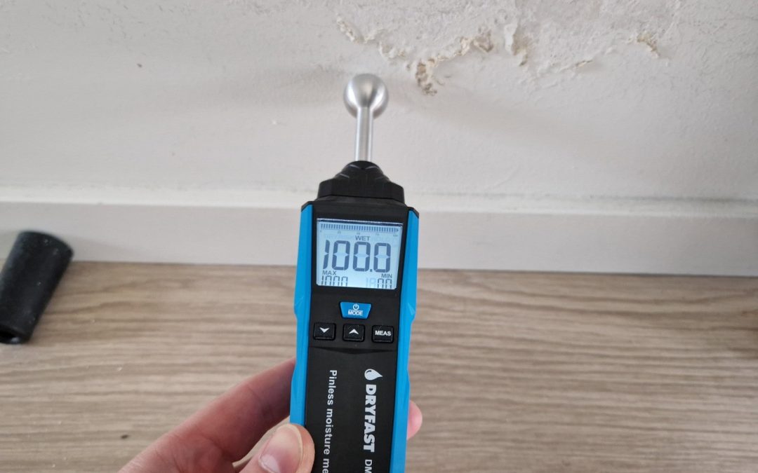 Voorkom vocht in huis en schakel KW Direct Herstel in